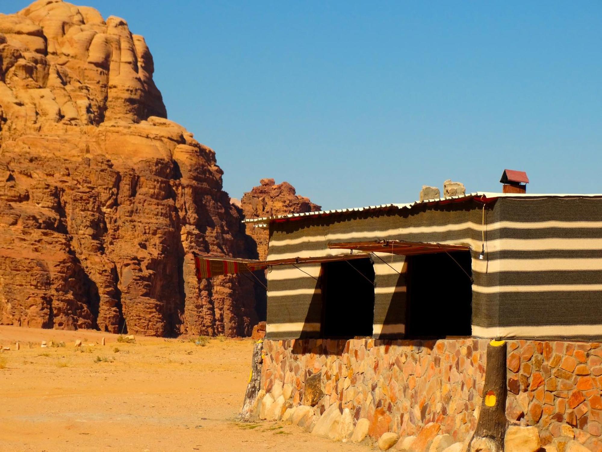 Wadi Rum View Camp ภายนอก รูปภาพ