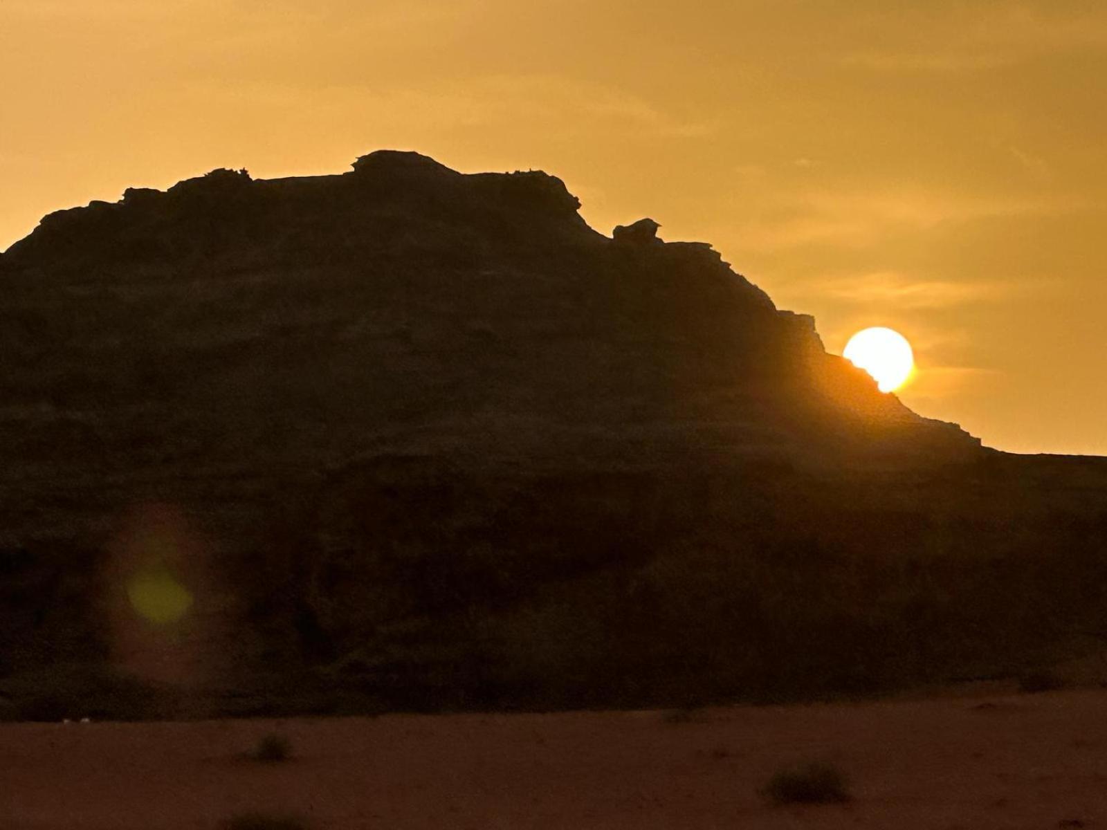 Wadi Rum View Camp ภายนอก รูปภาพ